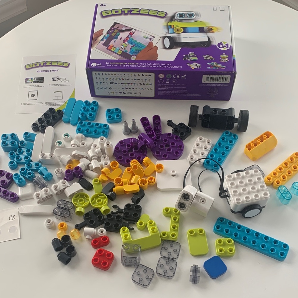 Botzees Model 83101 Classic 6 in 1 Robot Building Stem Toy